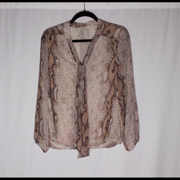 Daniel Rainn Blouse - Picture 5 of 8